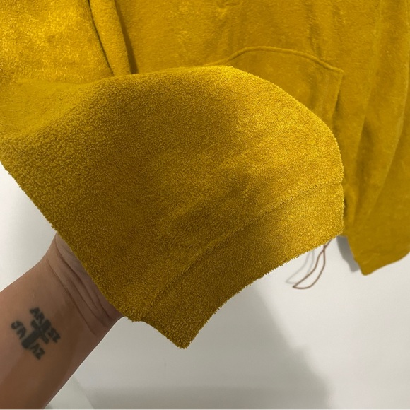 NWT OLD NAVY Mustard Cropped Active 1/4 Zip XL - Picture 4 of 7